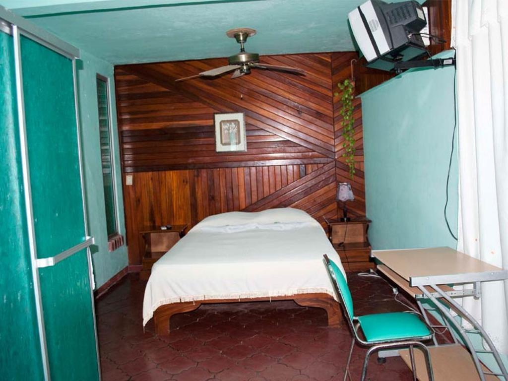 Hotel Jackie'S House Puntarenas Kamer foto