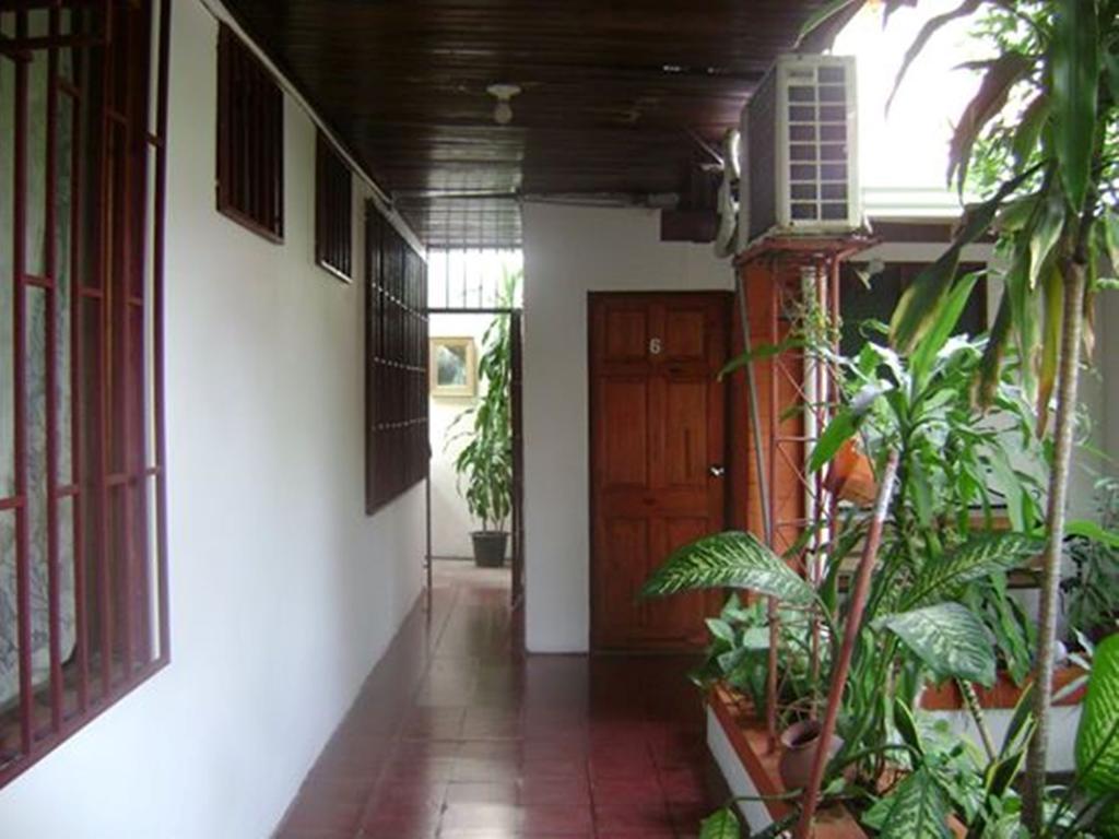 Hotel Jackie'S House Puntarenas Kamer foto