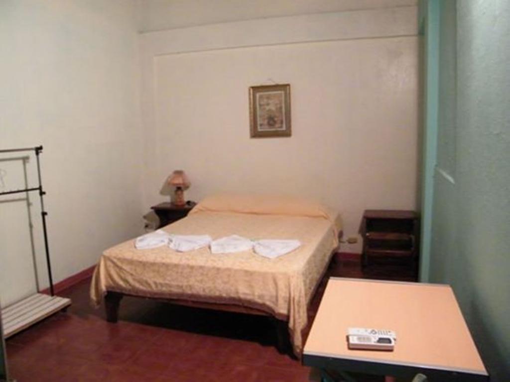 Hotel Jackie'S House Puntarenas Kamer foto